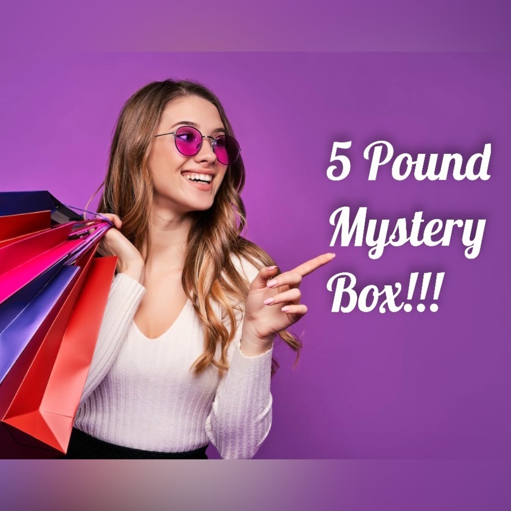 ❤️5 POUND Women’s Clothing Mystery Bag❤️
